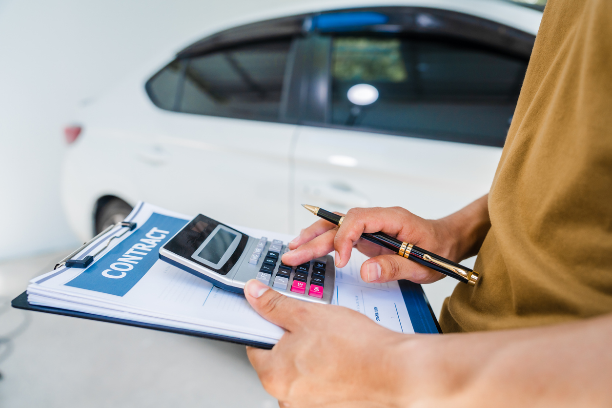 how much is it to lease a car